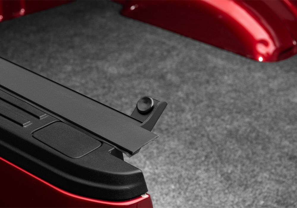 Bak Industries 80406 Revolver X4s 05-15 Tacoma 5\' W/ Deck Rail System
